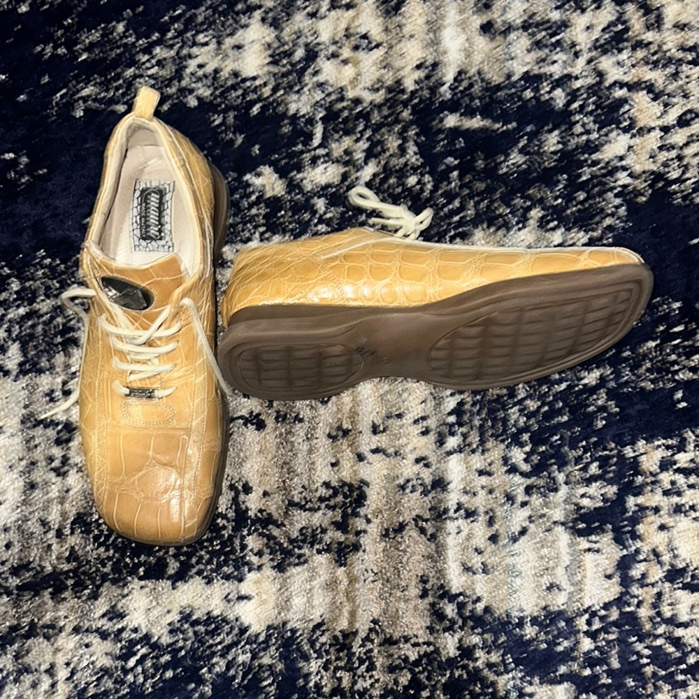 Vintage Mauri Tan Alligator Sneakers